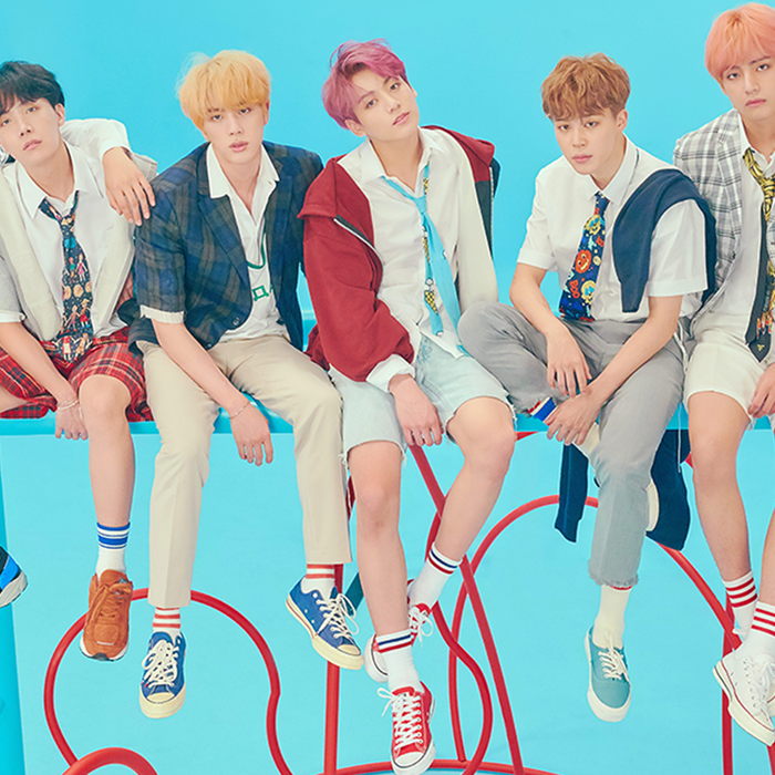 BTS has made history again and this time, it is huge. BTS has been nominated for top duo/group and top social artist at BBMAs.  Not to forget, last year, BTS won the TOP SOCIAL ARTIST at BBMAs. 