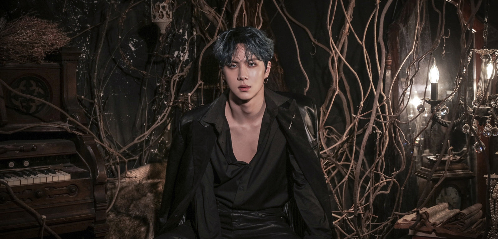KIM DONG HAN unveils a video and teaser photos for "D-HOURS AM 7:03"
