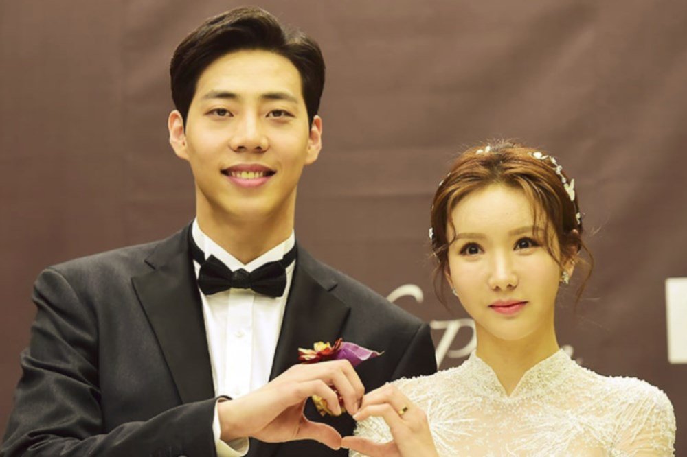 Jung Ah (ex-After School) and her husband are expecting their first child