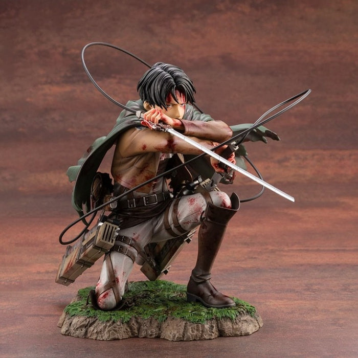 18cm Attack on Titan Figure Rival Ackerman Action Figure Package Ver.  Levi PVC Action Figure Rivaille Collection Model Toys