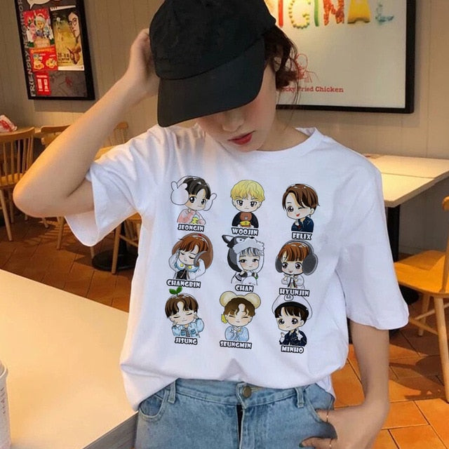 Stray Kids T-Shirt 90s Streetwear Summer T-shirts Stray Kids Women Top Female Hip Hop Clothes O-neck Casual Lady Tees Tops Shirts