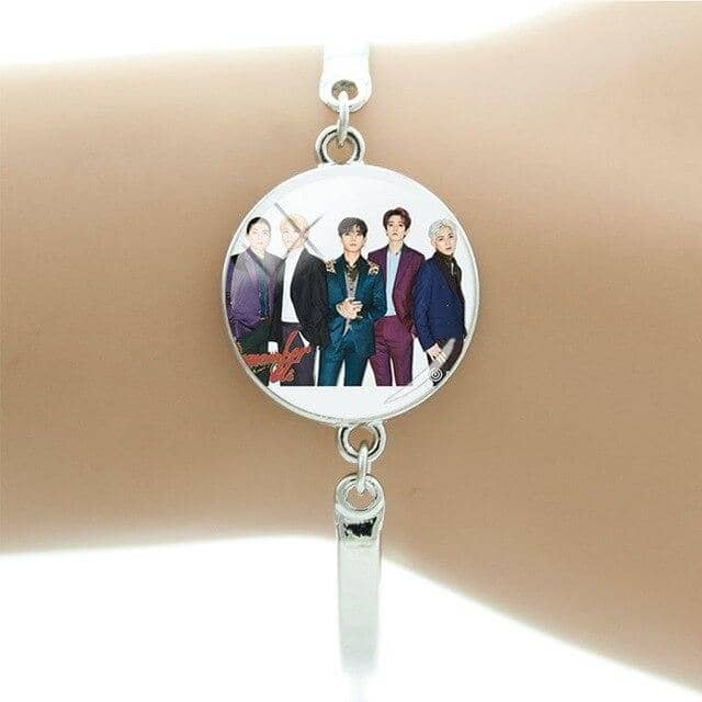Kpop Newest 2019 Trendy Day6 Bracelet Glass Cabochon Dome Sungjin YoungK Wonpil Dowoon Photo Bracelet Chain Bangle DAY14 that you'll fall in love with. At an affordable price at KPOPSHOP, We sell a variety of 2019 Trendy Day6 Bracelet Glass Cabochon Dome Sungjin YoungK Wonpil Dowoon Photo Bracelet Chain Bangle DAY14 with Free Shipping.