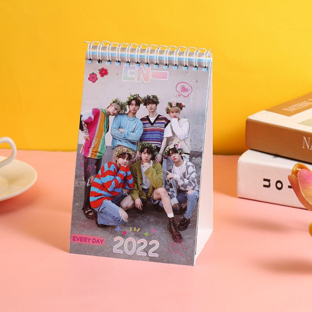 KPOP Bangtan Boys 2022 nct seventeen straykids ateez aespa desk calendar Cosplay gift JIMIN JK SUGA fan collection