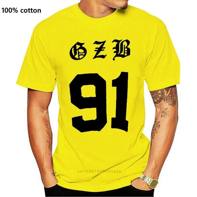 Kpop 2ne1 cl Same Bad Girl Eyelash Red Lips Print T Shirt men Tops Cotton Black White