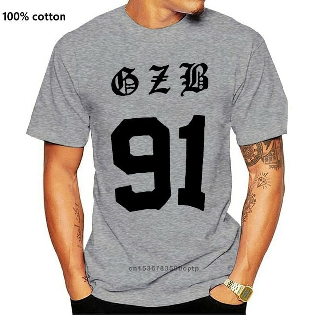 Kpop 2ne1 cl Same Bad Girl Eyelash Red Lips Print T Shirt men Tops Cotton Black White