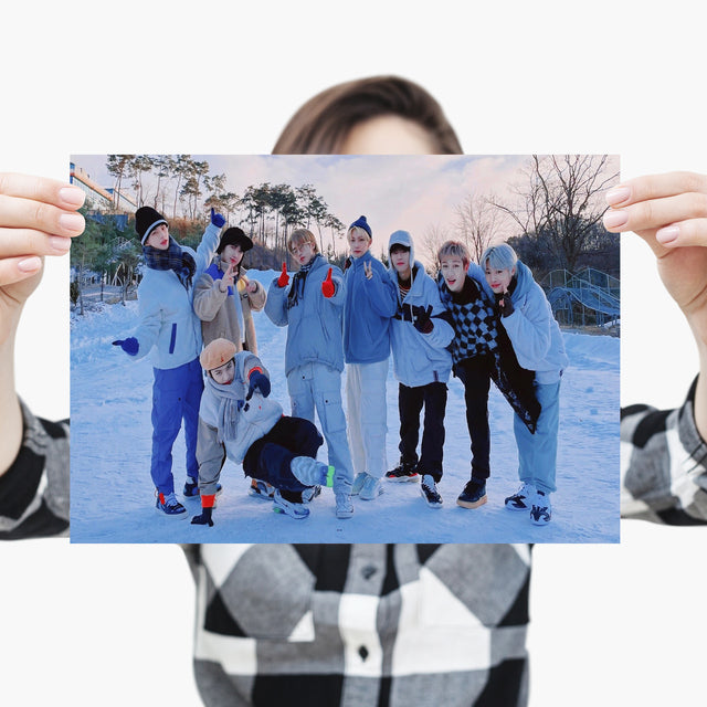 Stray Kids Kpop Poster Music Boy Group Icon Rapper Canvas Painting Wall Art Prints Gift Living Room Decor